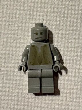 LEGO Minifigure 2001 Harry Potter HP PEEVES MINIFIGURES
TOYS